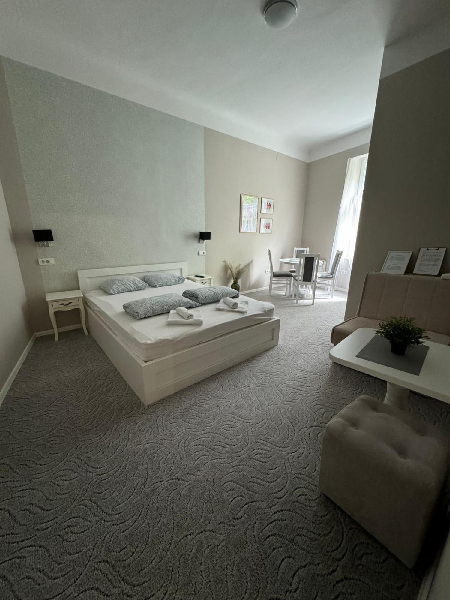 Nice 5 Apartments Sarajevo Exterior photo